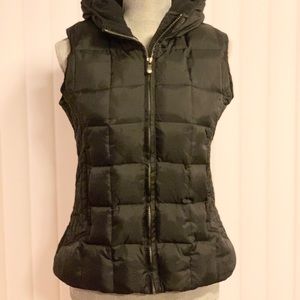 ❌SOLD❌ OLD NAVY Black Puffer VEST w/ fleece lining
